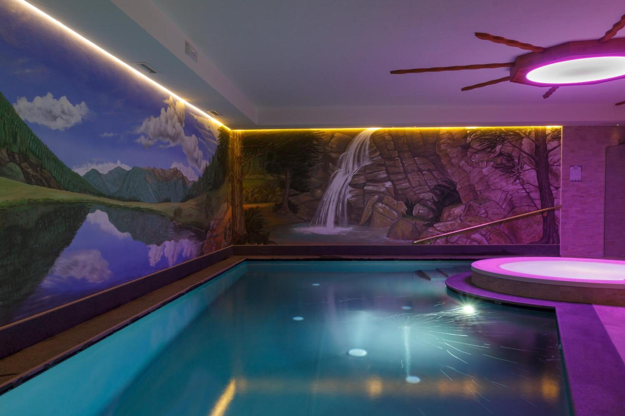 Residence Hotel Santa Maria Piscina E Wellness Peio Fonti Luaran gambar